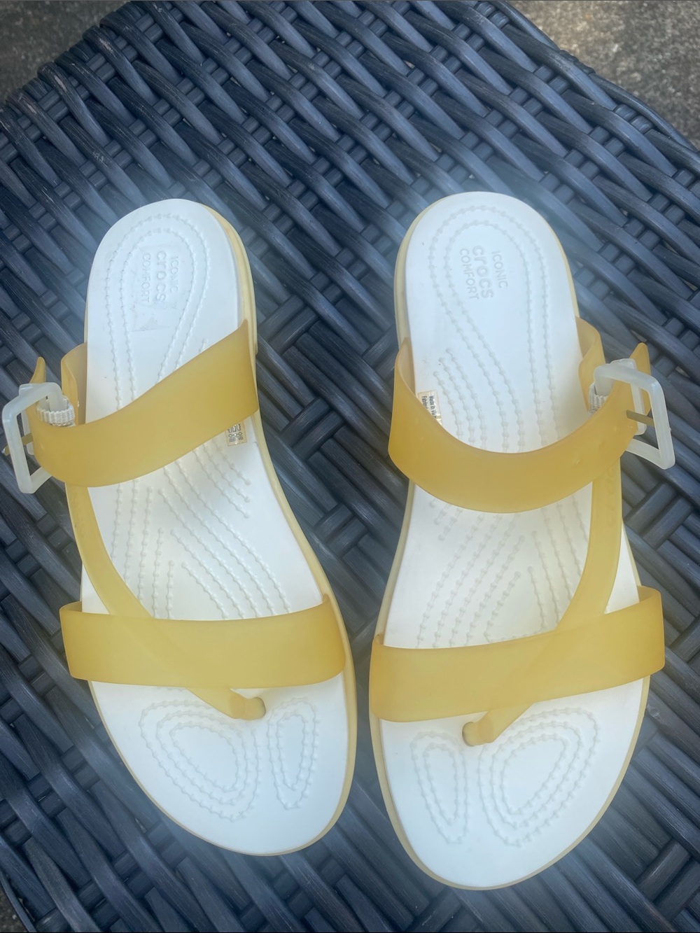 Crocs sandals sz 8